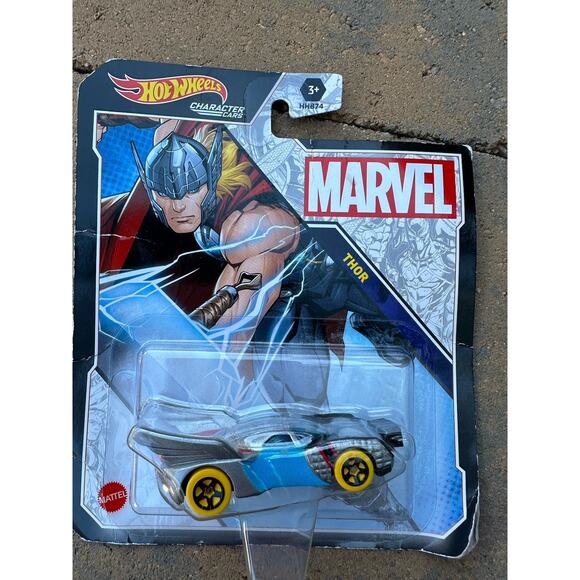 Marvel Hot Wheels Thor and Rocket Cars - Picture 8 of 10